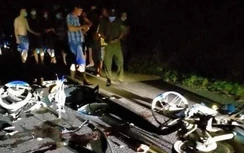 Hai xe máy va chạm kinh hoàng trong đêm, 1 người tử vong, 2 người bị thương