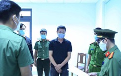 Một người Trung Quốc đến công an tự thú sau 8 tháng nhập cảnh trái phép