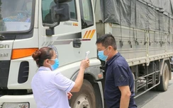 Gỡ khó cho doanh nghiệp vận chuyển hàng hóa qua vùng dịch