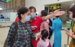 Hàng không siết chặt kiểm soát hành khách đến từ TP.HCM