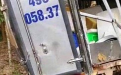 Xe tải bất ngờ đâm hàng cây, lật nhiều vòng, 2 người trong ca bin tử vong