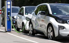 Thời đại xe điện “vượt mặt” xe xăng sẽ đến sớm hơn dự kiến