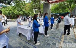 Những hình ảnh đầu tiên của thí sinh dự thi tốt nghiệp THPT năm 2021