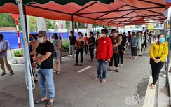 Đi xét nghiệm lấy giấy "thông hành", phát hiện nhiều ca dương tính Covid-19