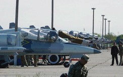 Quyền tổng tư lệnh Ukraine của ông Zelensky đã bị tình báo Anh, Mỹ vô hiệu?