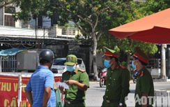 Chủ tịch Quảng Nam yêu cầu người dân từ Đà Nẵng trở về trước 12h trưa 22/7