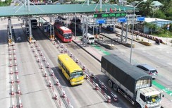 Những phương tiện nào được miễn phí khi qua trạm thu phí mùa dịch?