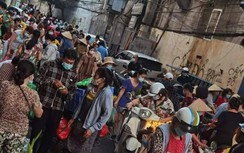 Hà Nội: 1 quả bí giá 60 nghìn, mỗi người chỉ được mua 3 vỉ trứng