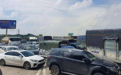 Hà Nội: Dừng hoạt động của shipper, mở thêm chốt kiểm soát chống ùn tắc