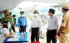 Hà Nội chỉ đạo siết chặt "lá chắn", chỉ người và xe diện ưu tiên được vào