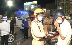 Huế: Xử phạt hàng loạt lái xe vi phạm nồng độ cồn, lạng lách đánh võng
