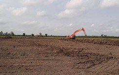 Cao tốc Mỹ Thuận - Cần Thơ gặp khó trong vận chuyển vật liệu