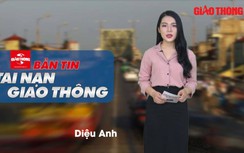Video TNGT ngày 27/7: Ô tô tông 2 xe máy rồi bỏ chạy, 2 người bị thương