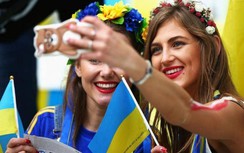 Ukraine sẽ sớm tịch thu quyền công dân với những người có hộ chiếu Nga?