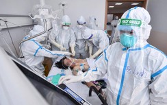 Chạy đua giành giật sự sống cho bệnh nhân Covid-19 ở tâm dịch TP.HCM