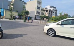 Video: Xe nâng vào cua tông tử vong người đi bộ tại ngã tư