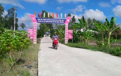 Huyện nghèo bứt phá hạ tầng giao thông, nâng cao đời sống đồng bào dân tộc