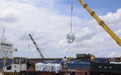 Cần Thơ "siết" tàu hàng, Trà Vinh buộc quay đầu nếu không có giấy âm tính