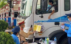 Hàng loạt tài xế quay đầu vì Hà Nội cấm tuyệt đối ra khỏi thành phố