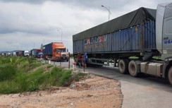 Nhiều xe phải quay đầu tại hai cửa ngõ vào Quảng Ninh
