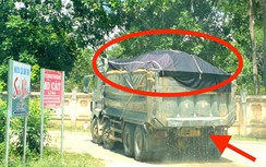 Xe "siêu tải" ồ ạt chở cát, phá cầu yếu