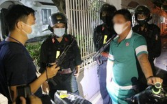 Nửa đêm đi mua mồi nhậu gặp Cảnh sát 911, nam thanh niên bị phạt 7,5 triệu