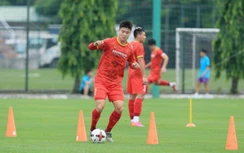 HLV vô địch Champions League chỉ ra "tử huyệt" của tuyển Việt Nam