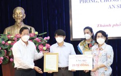 BIDV tiếp tục ủng hộ TP HCM 25 tỷ đồng để phòng, chống dịch Covid-19