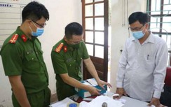 Bắt cựu chủ tịch xã "rút ruột" hàng trăm triệu đồng của Nhà nước