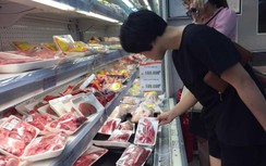Người chăn nuôi lỗ nặng, lo thiếu thực phẩm Tết