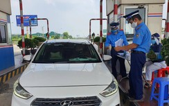 Những chiến sĩ áo vàng, xanh gác tình riêng đi chống dịch