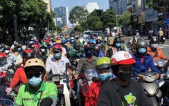 Vì sao người dân TP.HCM ra đường đông?