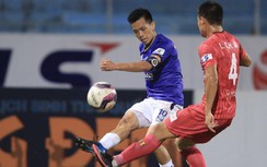 Đội bóng của bầu Đức nhận tin không thể buồn hơn