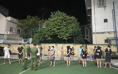 23 nam, nữ thuê một phòng nhà nghỉ tổ chức tiệc ma tuý trong dịch Covid-19