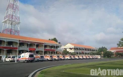 Bộ Quốc phòng bàn giao 30 xe cứu thương tăng cường cho TP.HCM