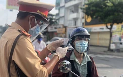 Hình ảnh ngày đầu TP.HCM siết chặt giãn cách xã hội