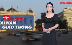 Video TNGT ngày 24/8: Ô tô bất ngờ lao xuống cống, 2 người bị thương