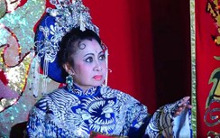 Soạn giả Bạch Mai qua đời: Xót xa đại tang của gia tộc Huỳnh Long