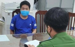 Không có giấy đi đường, đối tượng vung dao chém, chộp kéo đâm 2 công an xã