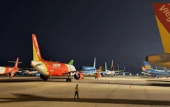 Hàng không dừng bán vé máy bay nội địa, trả lại tiền cho khách