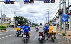 Cần Thơ: Người dân "vô tư" vi phạm giao thông trong giãn cách