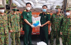 MB trao 90 tấn gạo hỗ trợ người dân TP.HCM vượt khó chống dịch