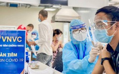 Có nên nới lỏng đi lại với người đã tiêm 2 mũi vaccine Covid-19?