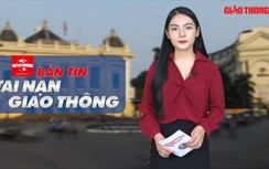 Video TNGT ngày 7/9: Xe tải ôm cua bất ngờ lật nghiêng chắn ngang quốc lộ