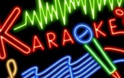 Hiệu trưởng vào quán karaoke bị kỷ luật, phạt chủ quán 20 triệu đồng