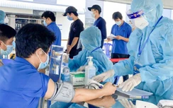 Bộ Y tế bỏ đo huyết áp trước tiêm vaccine Covid-19, trừ những đối tượng này