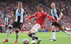 Ngoại hạng Anh: Ronaldo giúp MU bay cao; Bom tấn Chelsea khai hỏa