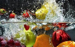 Không phải muối hay baking soda, bột làm bếp này giúp rửa rau quả cực sạch