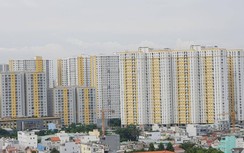 Người mua nhà ở TP.HCM bấm bụng trả nợ ngân hàng