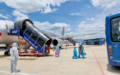Áp mức sàn, giá vé máy bay tăng bao nhiêu?